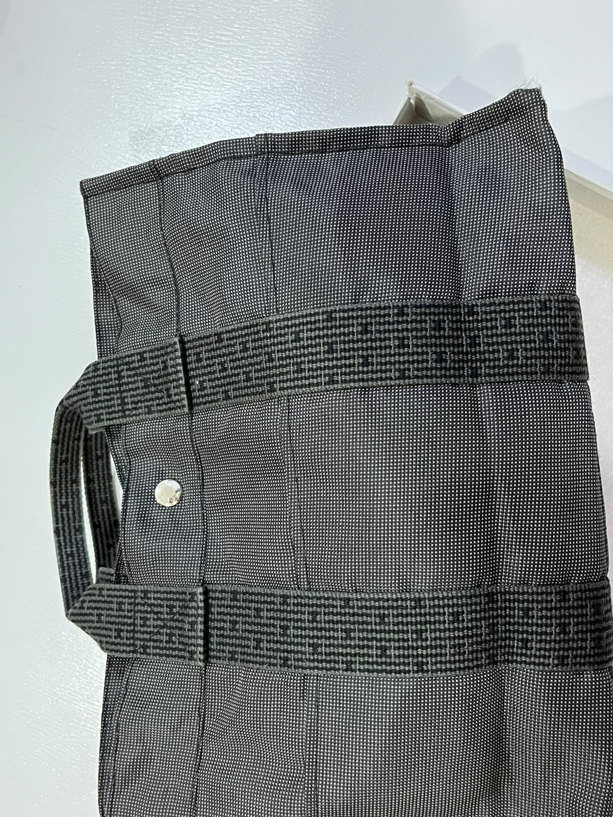 Hermes Gray