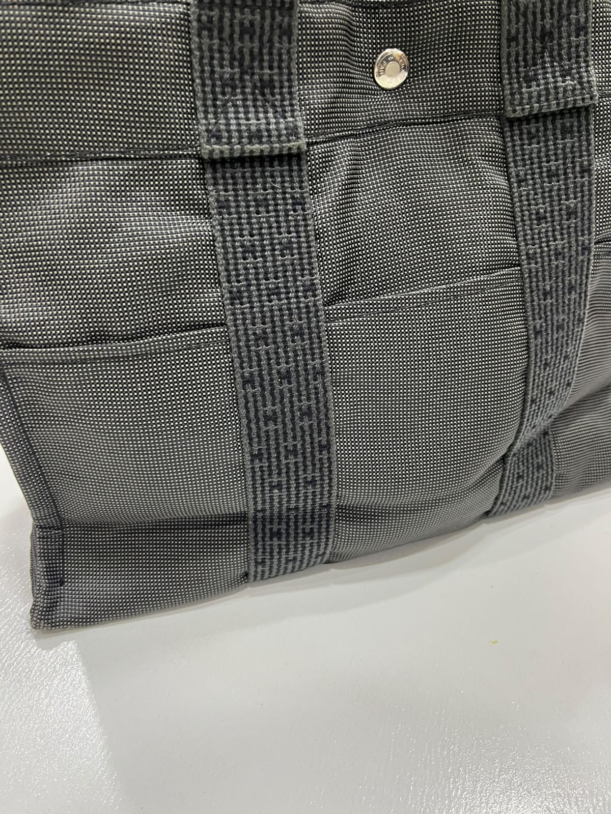 Hermes Gray
