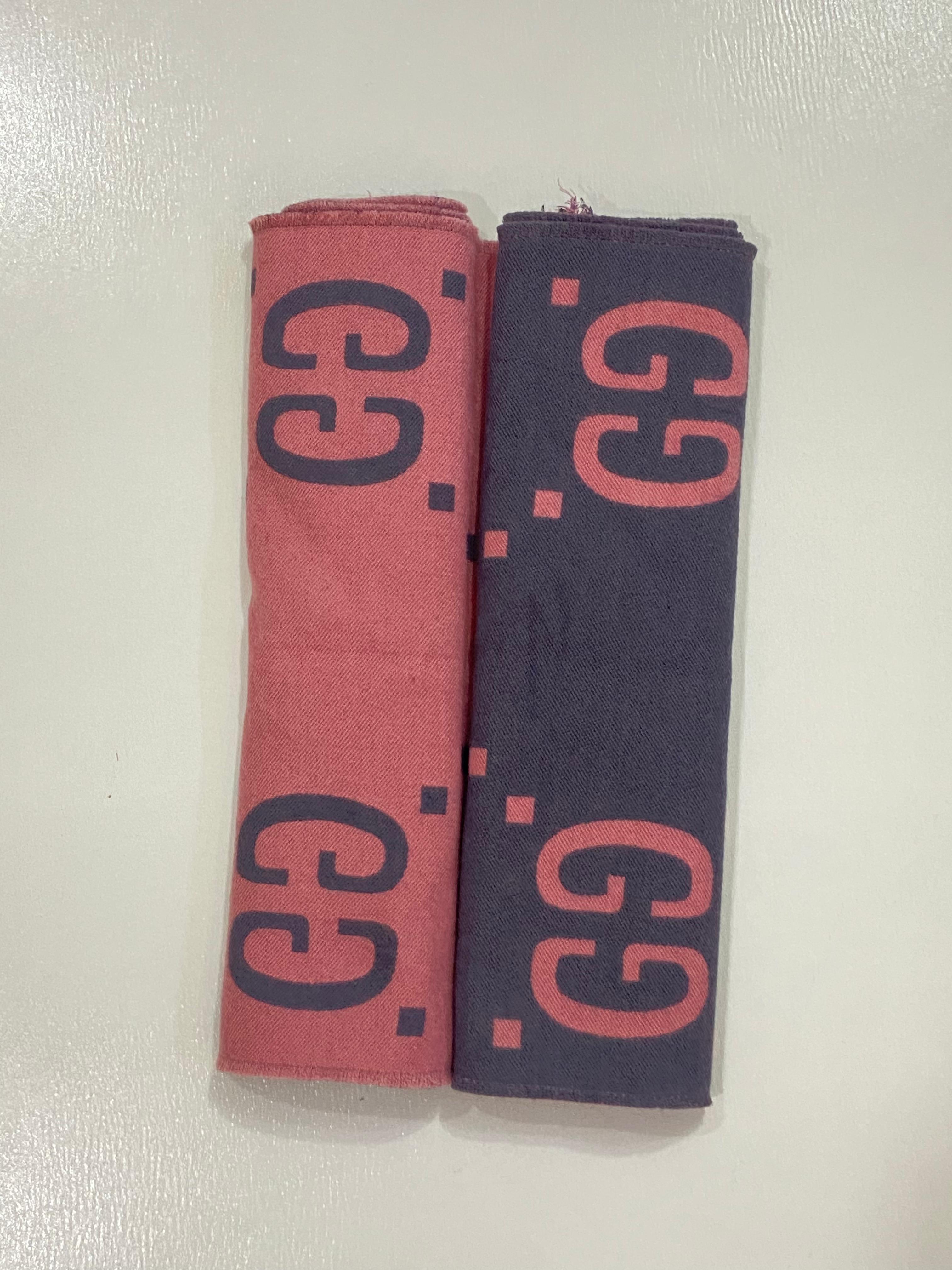 Gucci Reversible GG Monogram Jacquard Wool Scarf - Graphite Grey & Pink