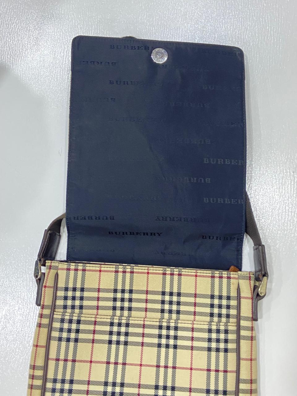 Burberry Vintage Nova Check Logo Plate Crossbody Bag – Beige & Brown