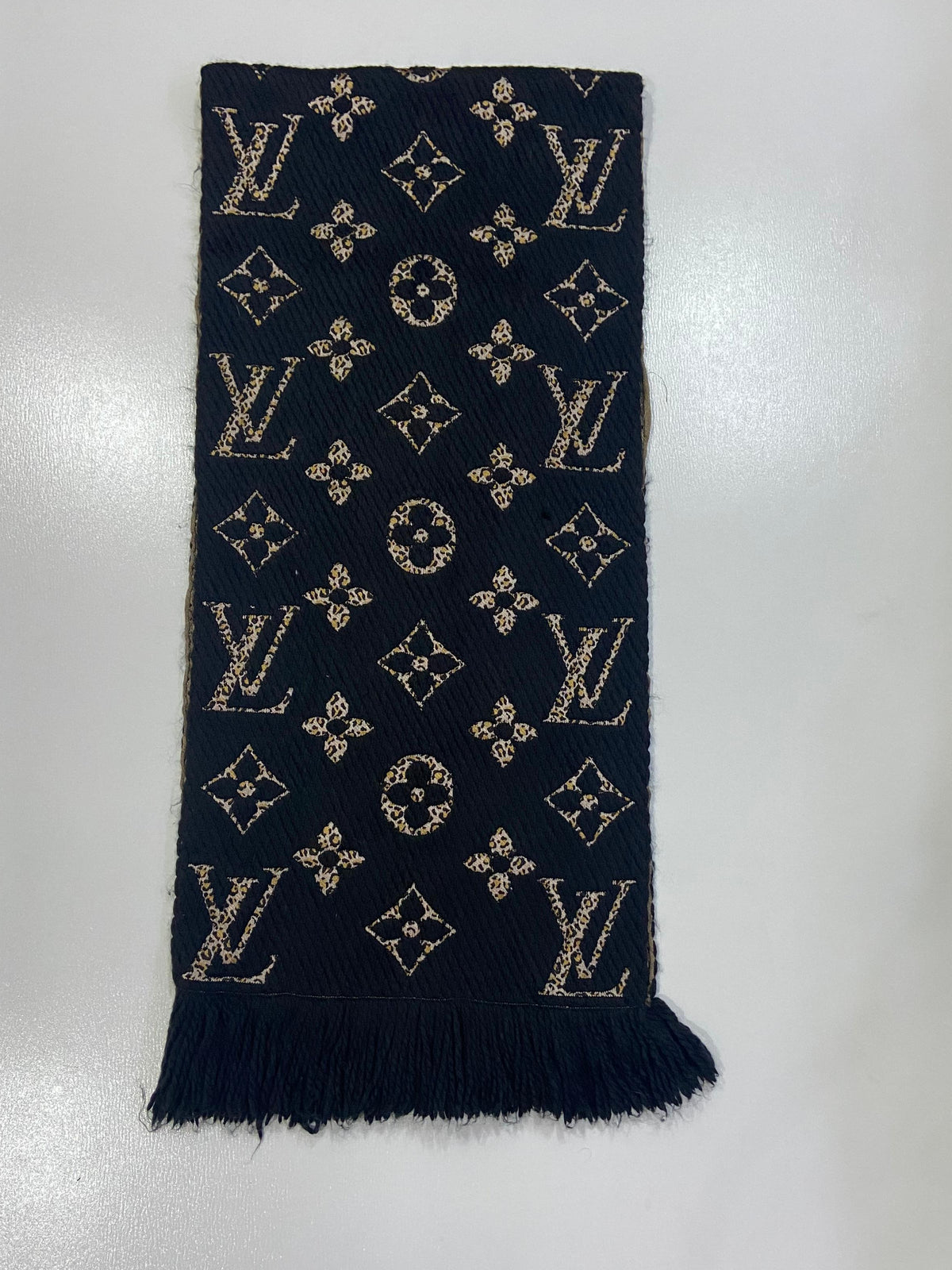 Louis Vuitton Giant Monogram Jungle Wool-Silk Scarf (M75884)