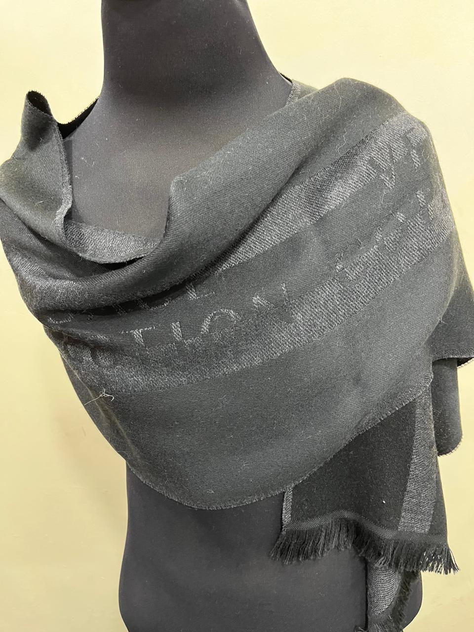 Gianni Versace Collection Black & Charcoal Grey Wool Blend Logo Scarf Made in Italy