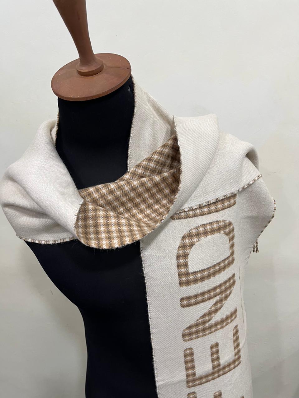 Fendi FXT324 Wool & Cashmere FF Scarf Beige 38 × 215 cm