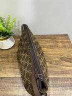 Vintage Gucci GG Monogram Canvas Boat Pochette Shoulder Bag Brown 039-1103