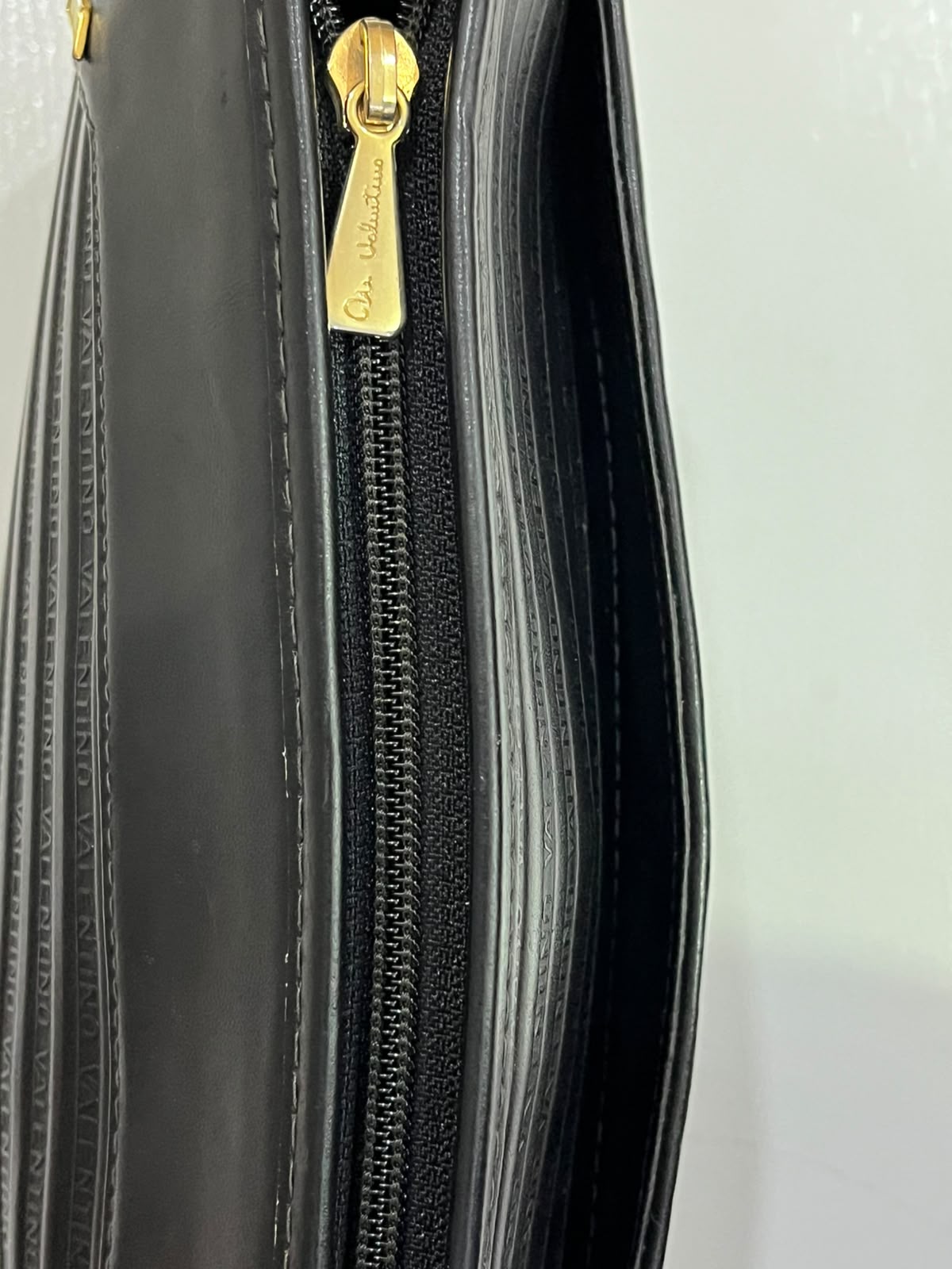 Vintage Mario Valentino Black Leather Monogram Clutch Bag Made in Italy MT36