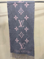 Louis Vuitton Reykjavik M71040 100% Cashmere Scarf Grey Pink