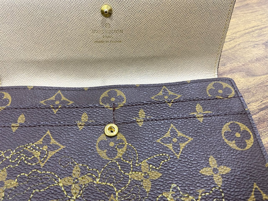 Louis Vuitton Monogram Dentelle Sarah Wallet Gold