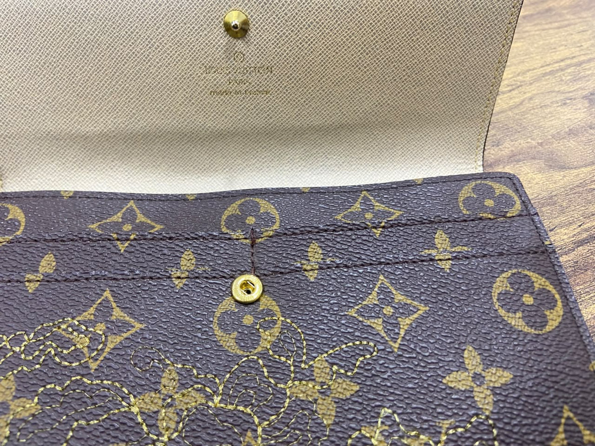 Louis Vuitton Monogram Dentelle Sarah Wallet Gold