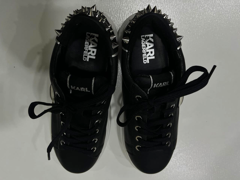 Karl Lagerfeld Kapri Stud Tab Low Sneakers Women Black White US 6 UK 4