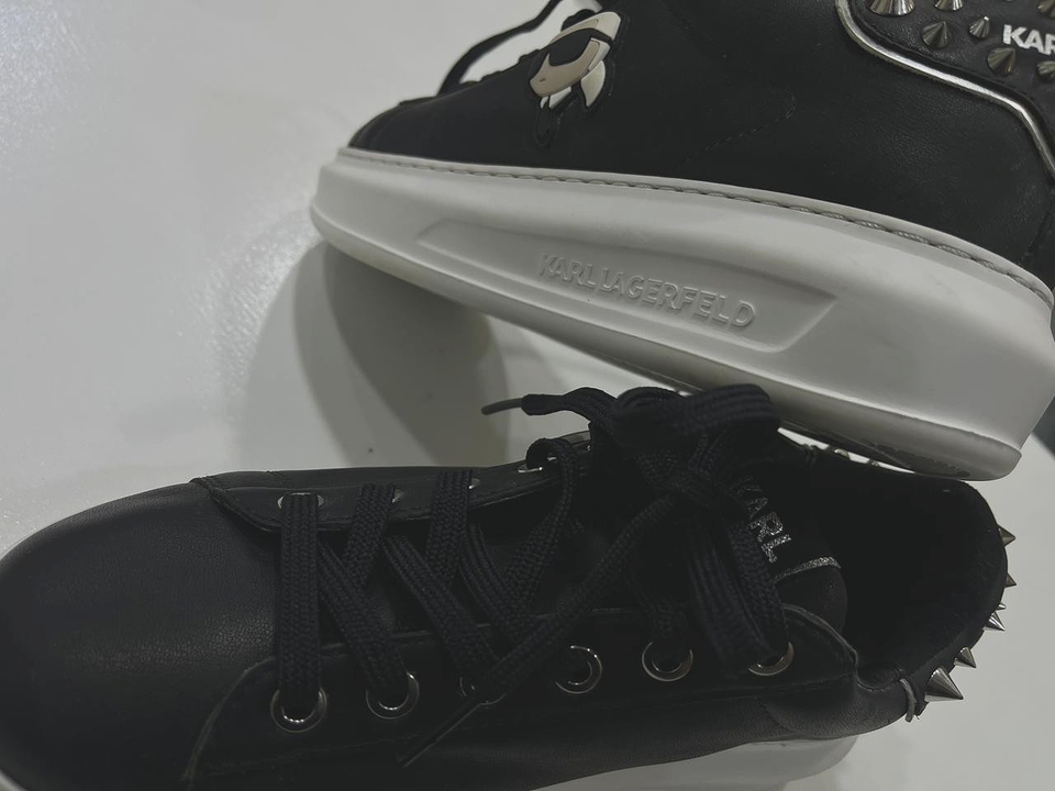 Karl Lagerfeld Kapri Stud Tab Low Sneakers Women Black White US 6 UK 4