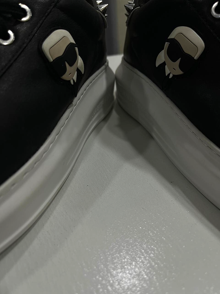 Karl Lagerfeld Kapri Stud Tab Low Sneakers Women Black White US 6 UK 4