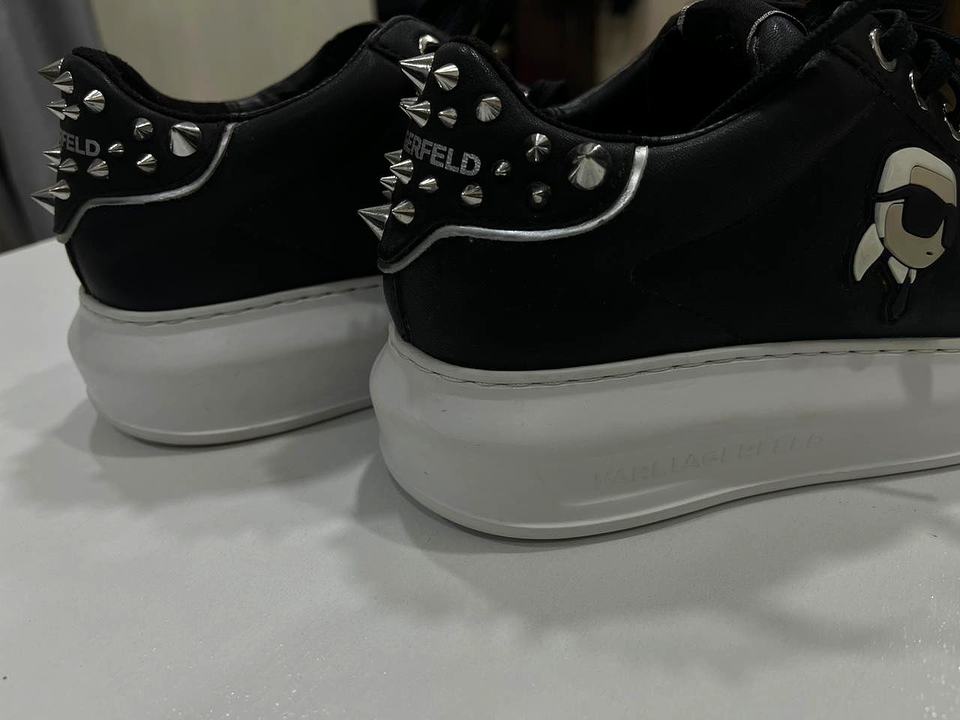 Karl Lagerfeld Kapri Stud Tab Low Sneakers Women Black White US 6 UK 4